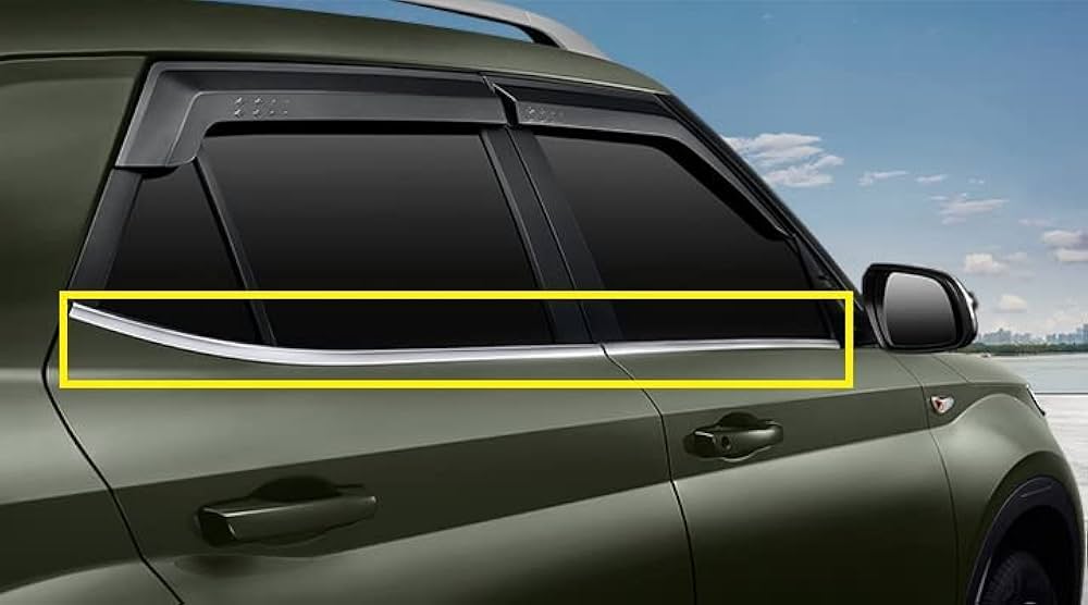 Lower Chrome Garnish